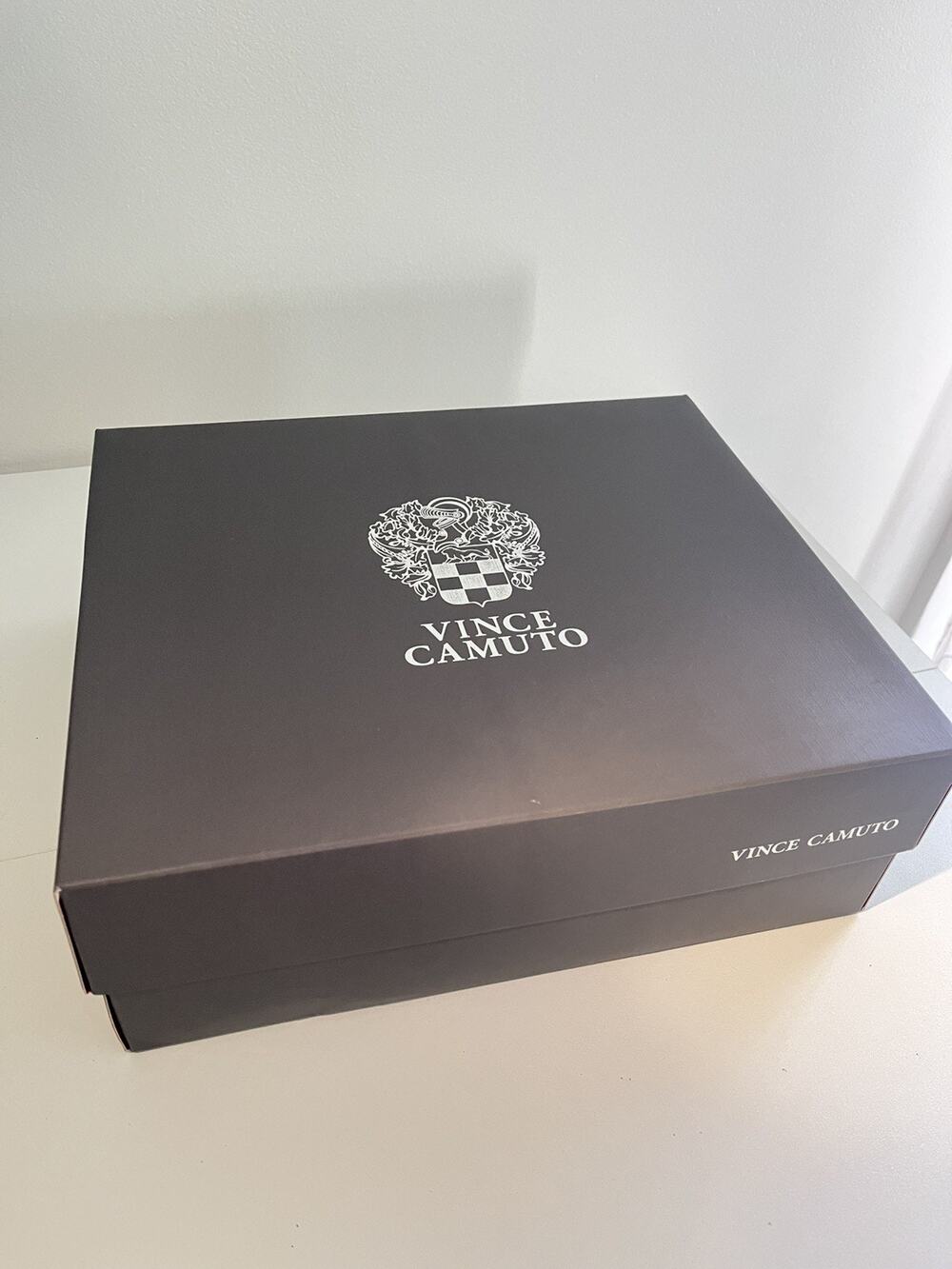 NIB Vince Camuto VC Naveena Strappy Sandal Block Heel Black 8 Y2K Inspired NEW